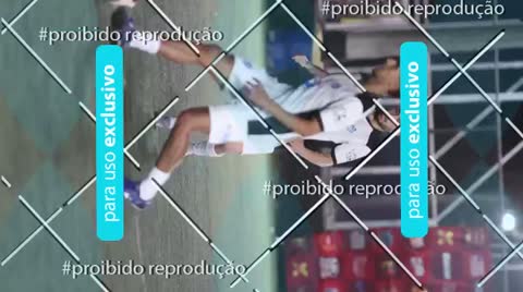 Capa do álbum TUDO NOSSO X LEVANTA POEIRA