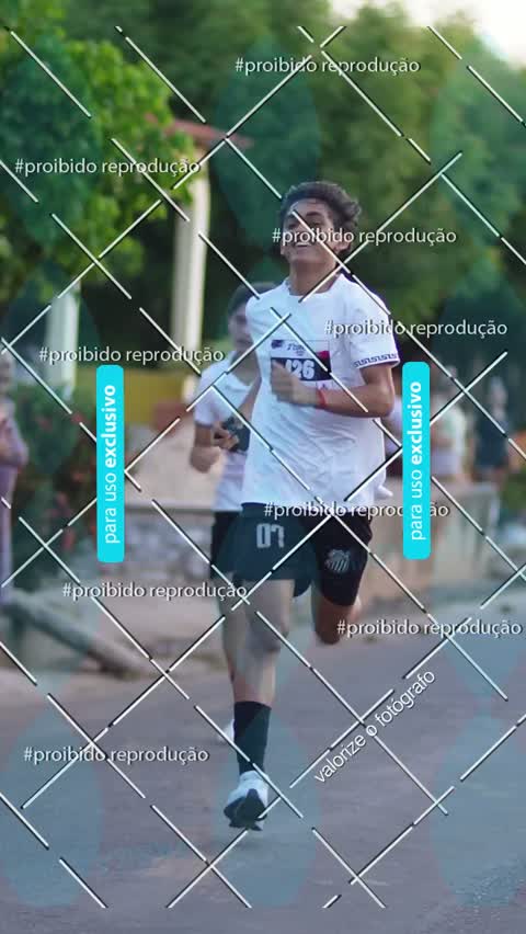 Capa do álbum II CORRE ANTÔNIO TOMAIS