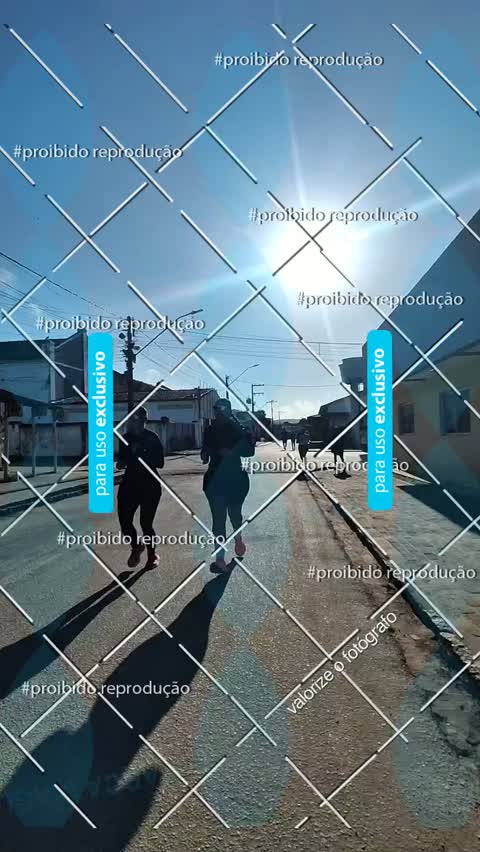 Capa do álbum corrida dia dos pais