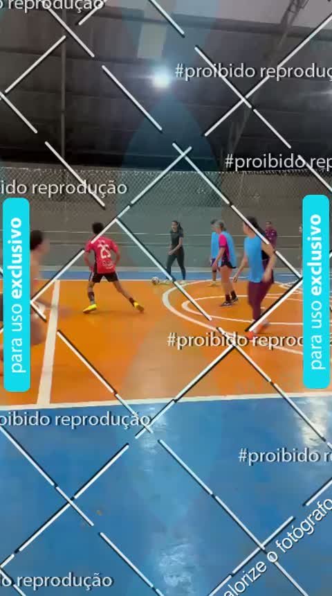 Capa do álbum Futebol Feminino