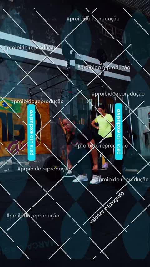 Capa do álbum DIAMOND CROSS