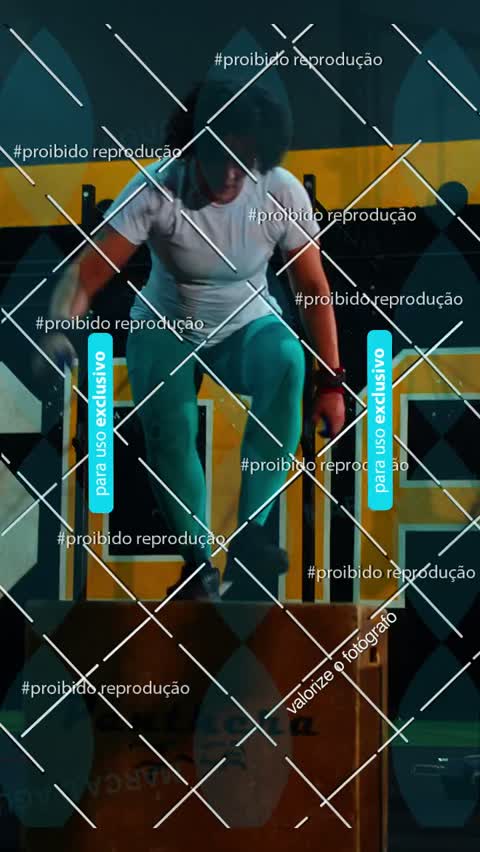 Capa do álbum DIAMOND CROSS